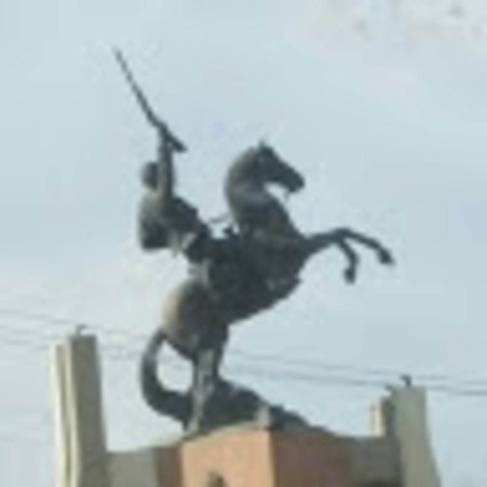 Meet your Posher, Victor